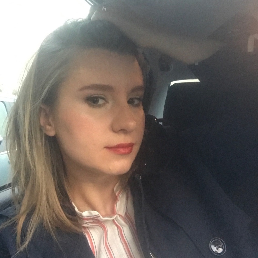 Meet your Posher, Lana